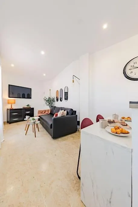 Avanti Hercules Seville Apartment